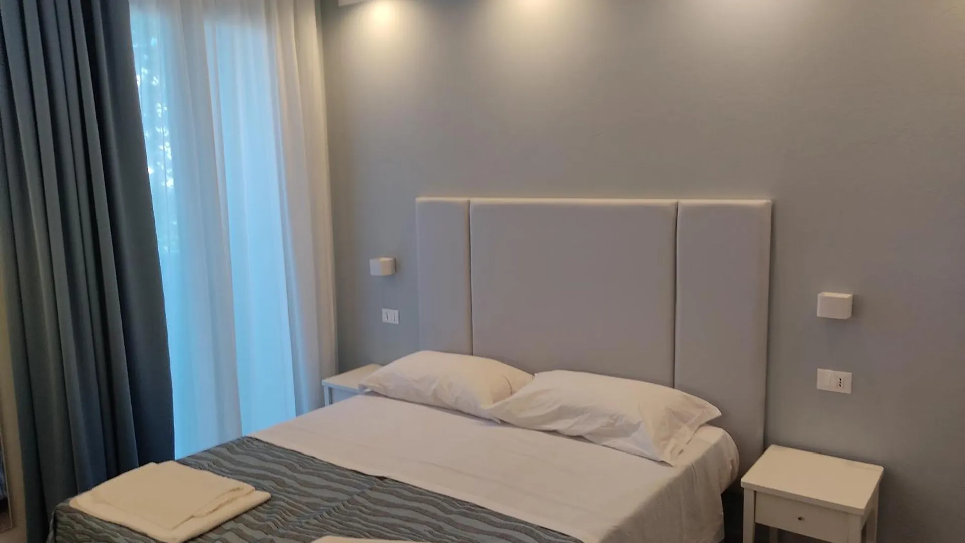 Hotel Caravel Rimini